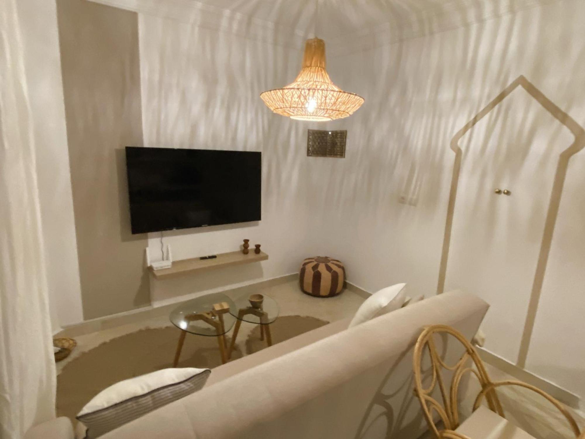 Magnificent Apartment With Private Rooftop Terrace طنجة المظهر الخارجي الصورة